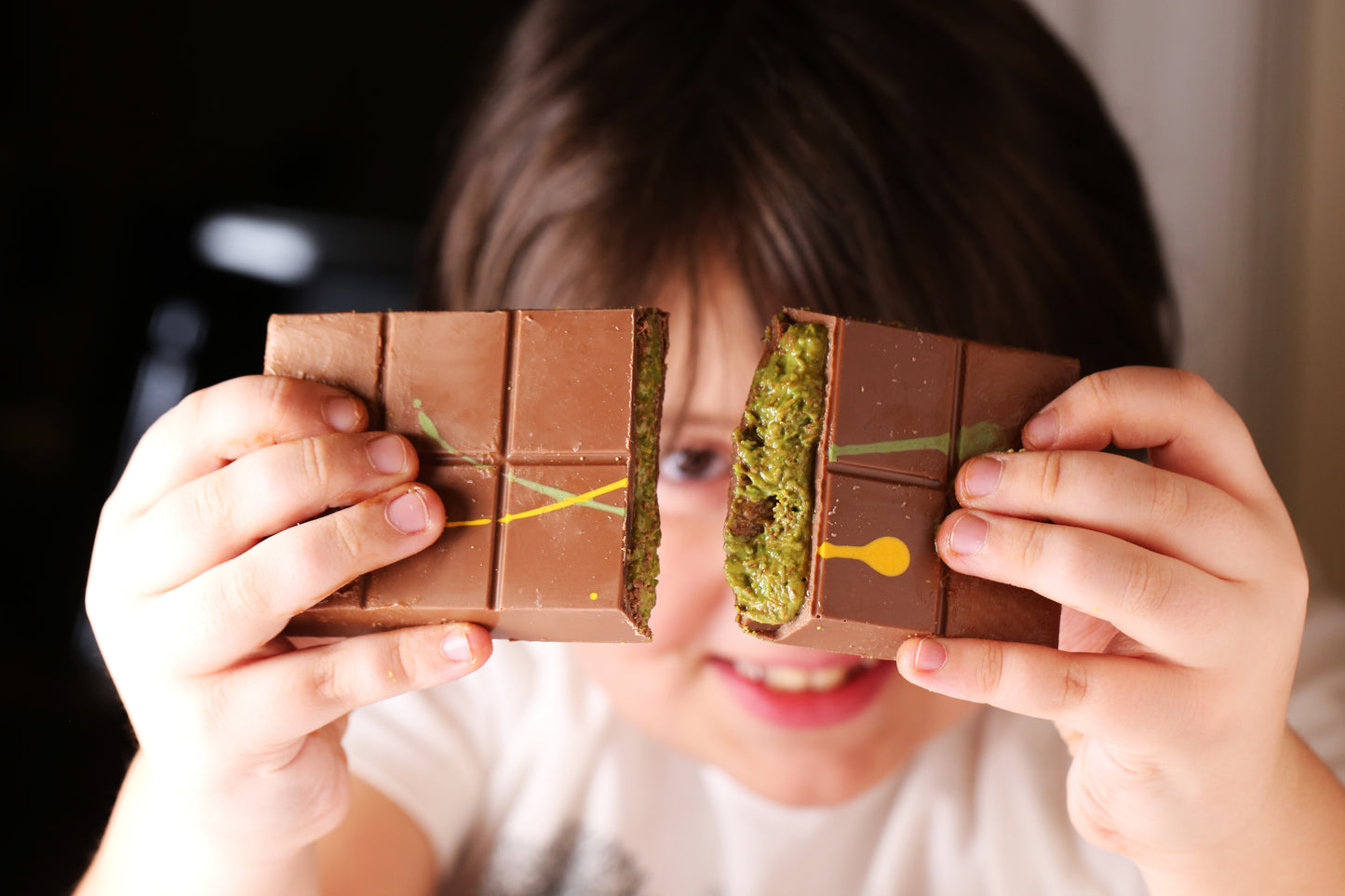 Narperi Dubai Chocolate Bar 7 oz Handmade with Premium Pistachio Cream, Finest Belgian Milk Chocolate and Crispy Kunafah - PERFECT FOR MOTHER'S DAY